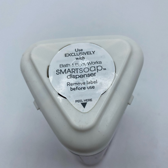 Bath & Body Works Black Cherry Merlot Smart Soap Hand Soap Refill 8.75 fl oz New - Picture 3 of 5